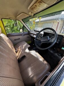 #10. Dashboard from rear seats