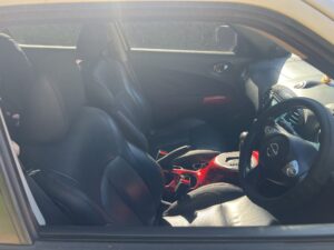 #7. Over bonnet looking at driver and passenger seat