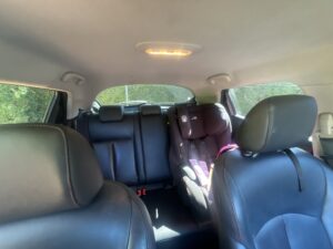 #9. Clear view of rear seat