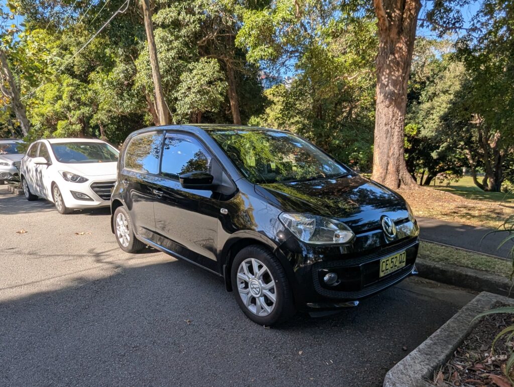 2013 Volkswagen UP! Black
