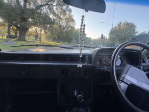 #10. Dashboard from rear seats