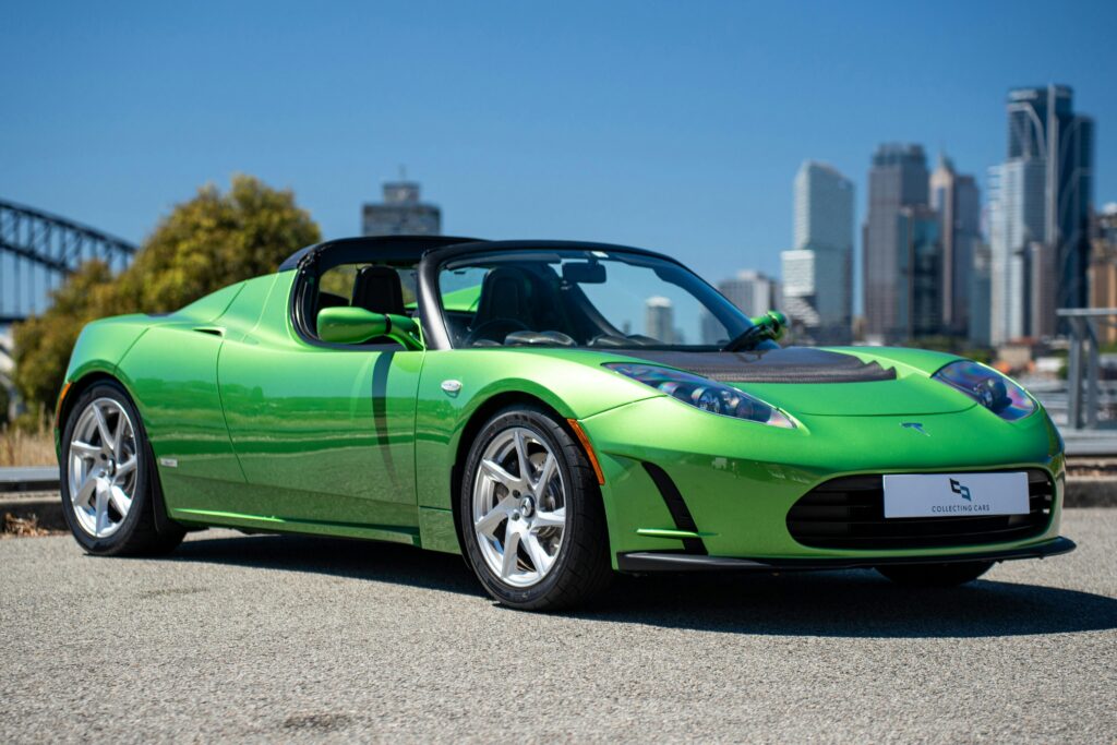 2012 Tesla Roadster sport Insane green