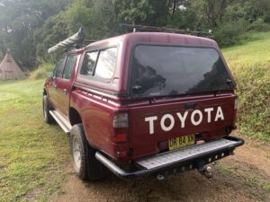 2000 Toyota Hilux Dark red - Photo 3