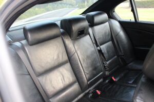#10. Clear view of rear seat