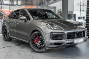 2022 Porsche Cayenne Grey - Main Photo