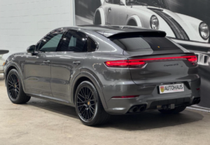 #4. Rear ¾ angle (passenger side)