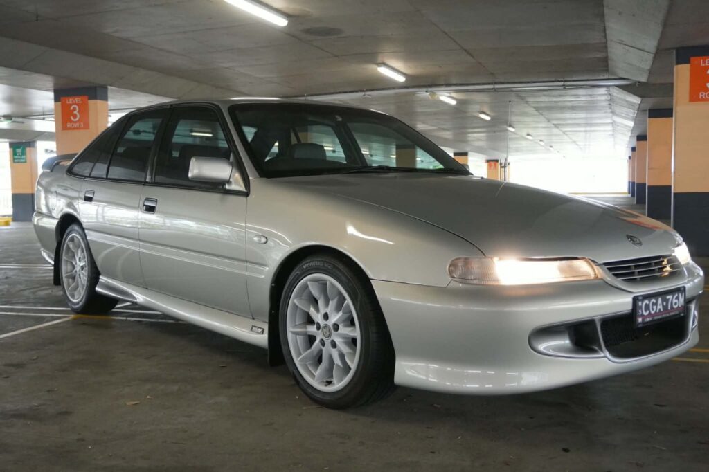 1996 HDT VS Commodore Silver
