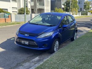 2011 Ford Fiesta Aurora blue - Photo 2