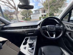 #8. Key angle showing driver and passenger seat from dash