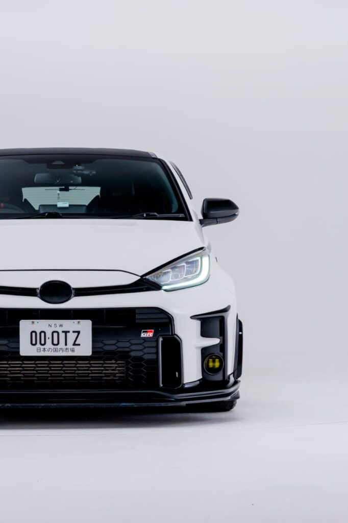 2021 Toyota Yaris White