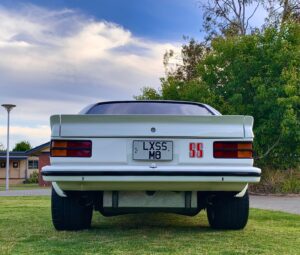 1976 Holden Torana White with black outs - Photo 23