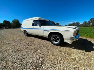 1978 Holden HZ Sandman Polaris white - Main Photo