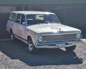 1964 Chrysler Valiant White - Main Photo