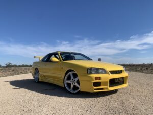 1998 Nissan Skyline Yellow - Main Photo