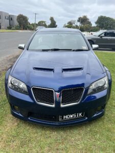 2010 Holden Commodore Dark blue pearl - Main Photo