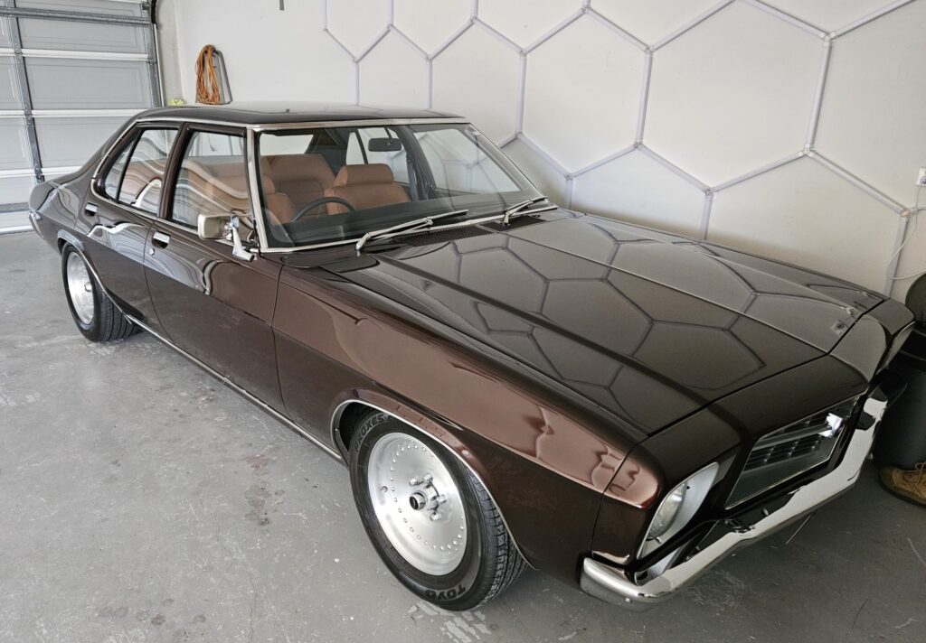 1973 Holden Kingswood Brown