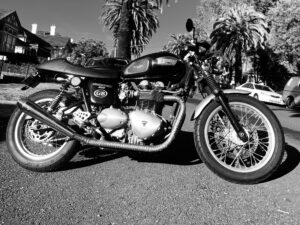 2005 Triumph Thruxton Black - Main Photo