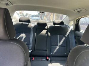 #10. Clear view of rear seat