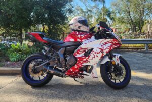 2025 Yamaha YZF-R7 Red/white - Main Photo